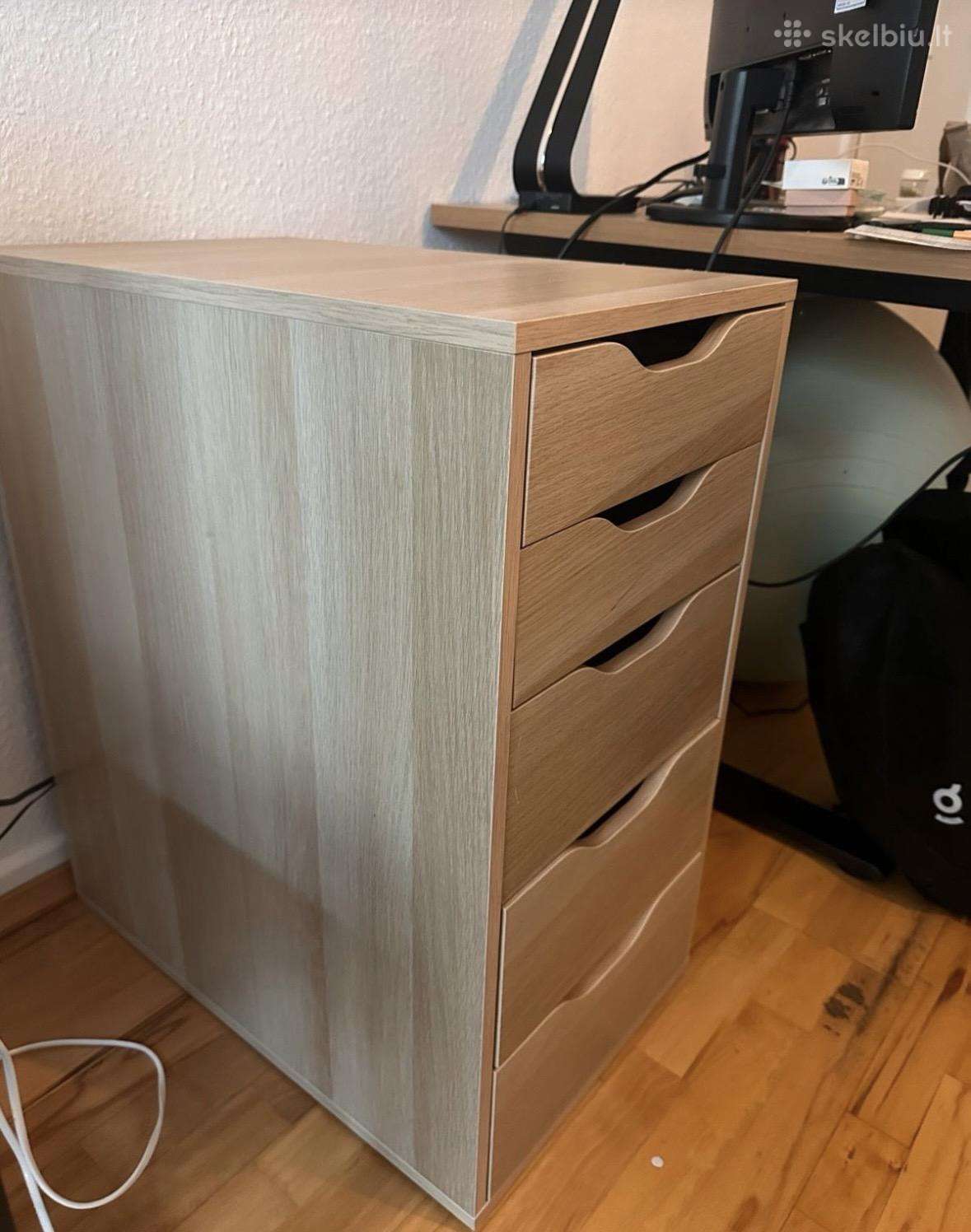 Ikea stalčių spintelė