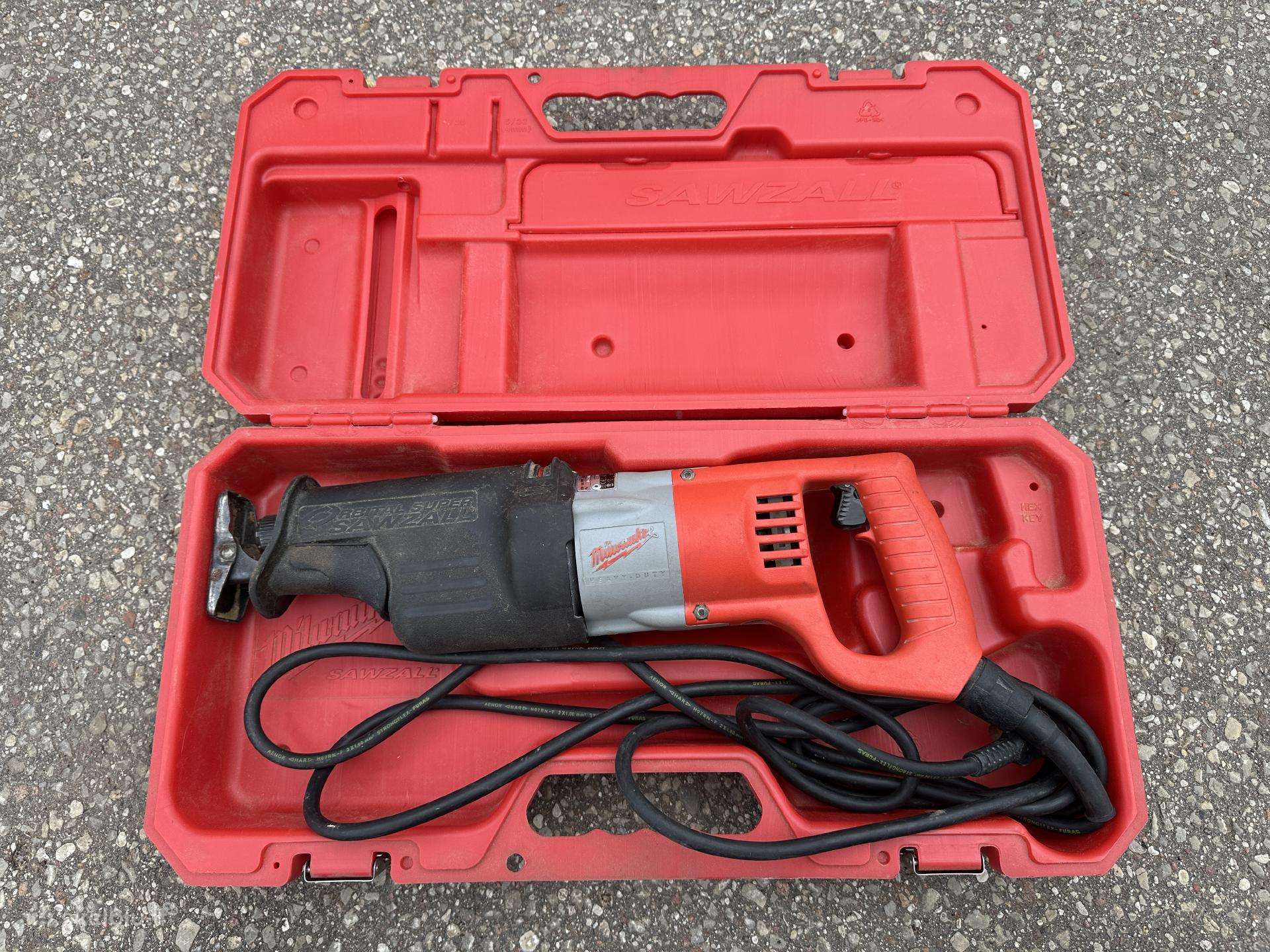 Milwaukee Sspe 1000 Qx