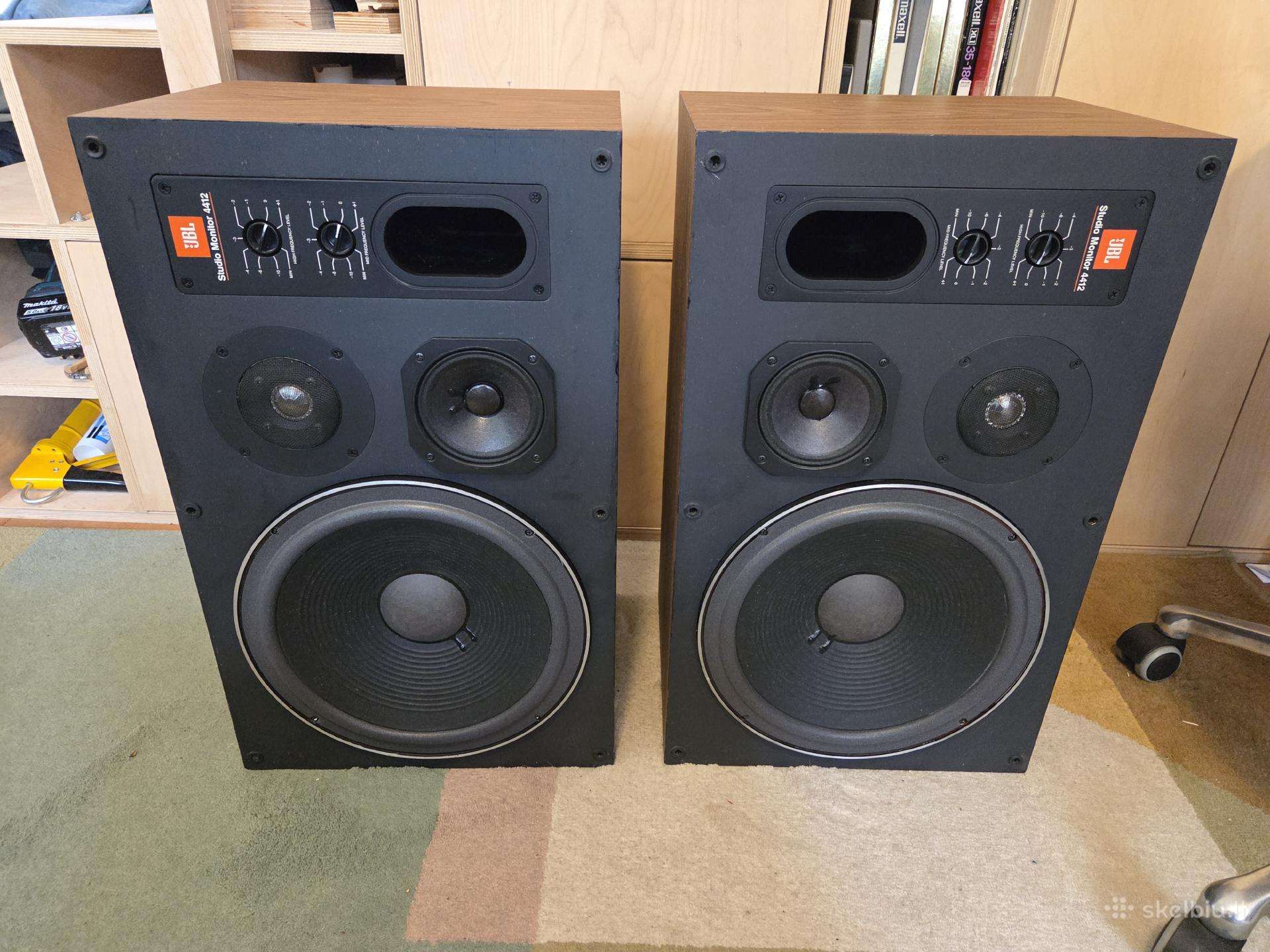 Jbl 4412 kolonėlės
