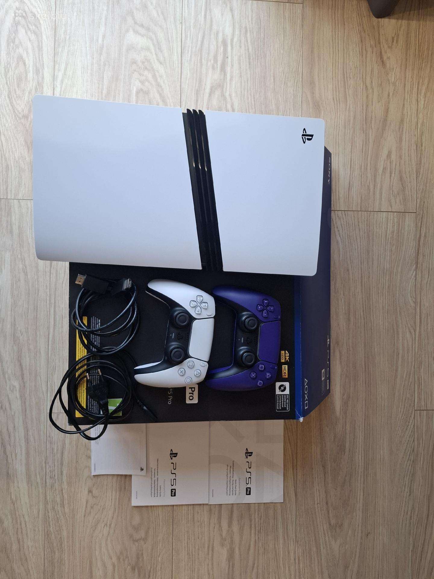 Parduodusony Playstation 5 Pro (2tb) su garantija