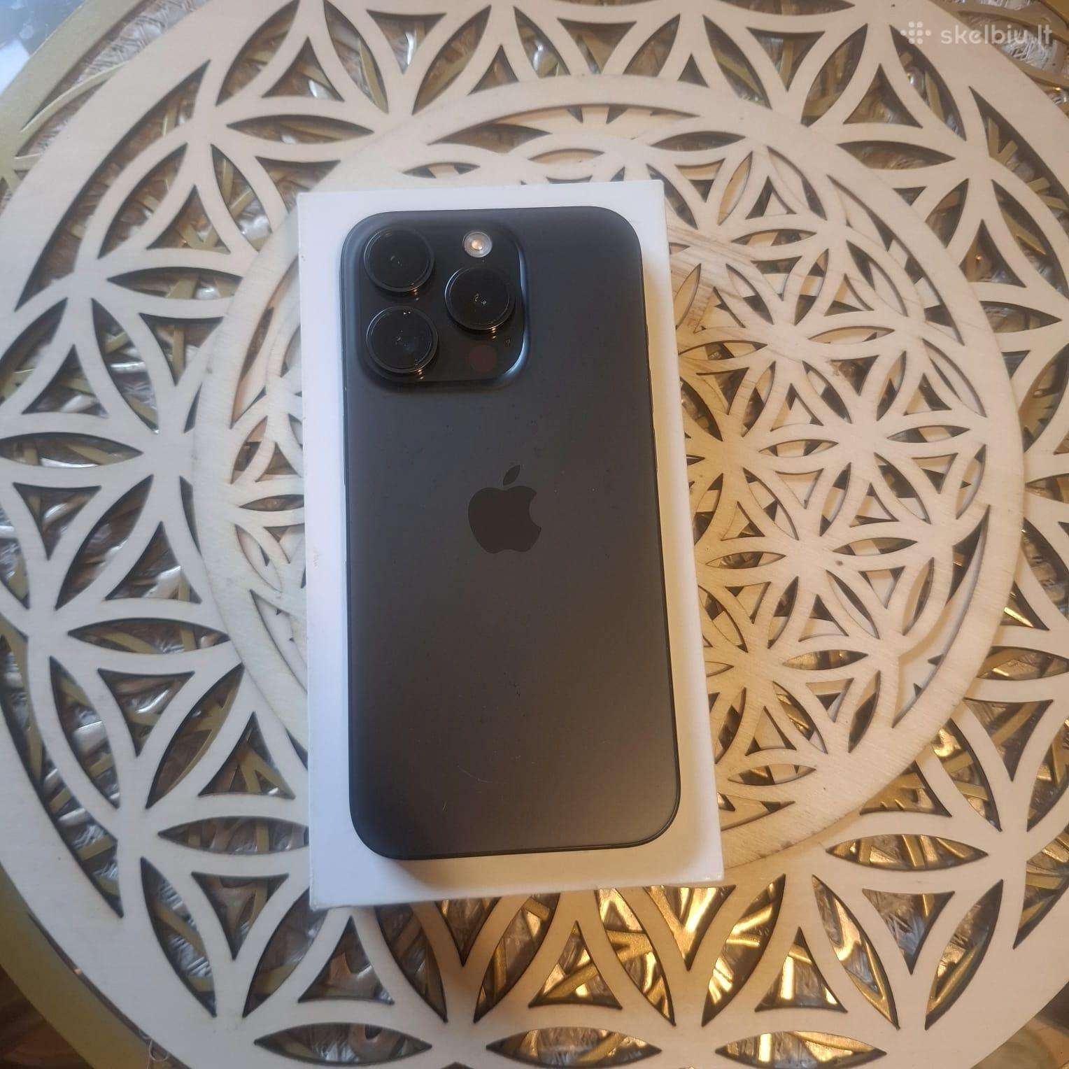 iPhone 15 pro 128gb