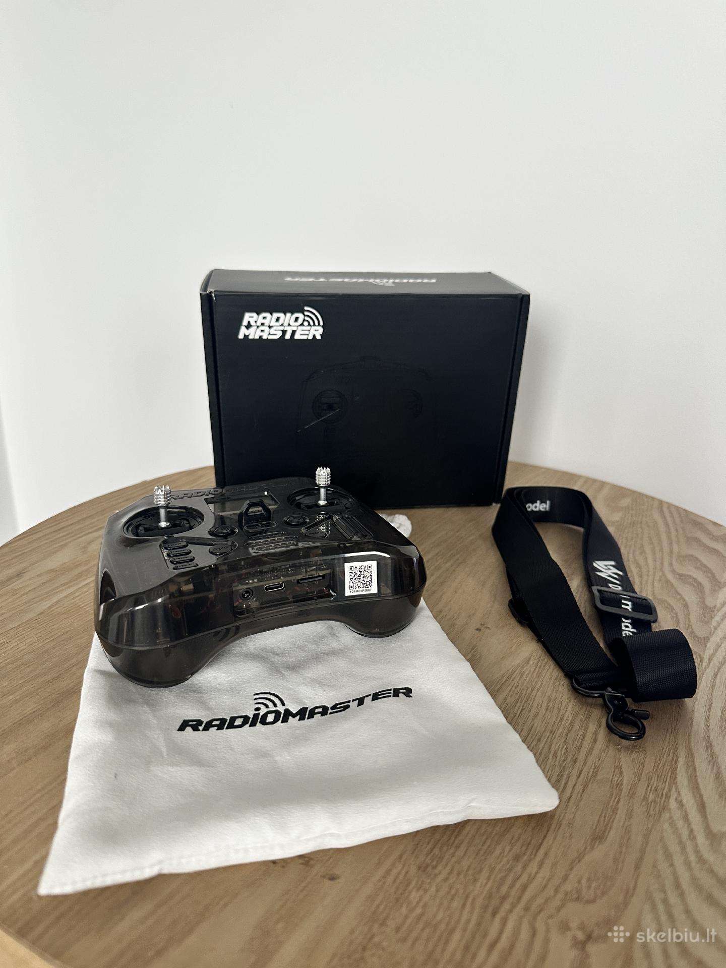 Radiomaster Pocket Fpv controlleris