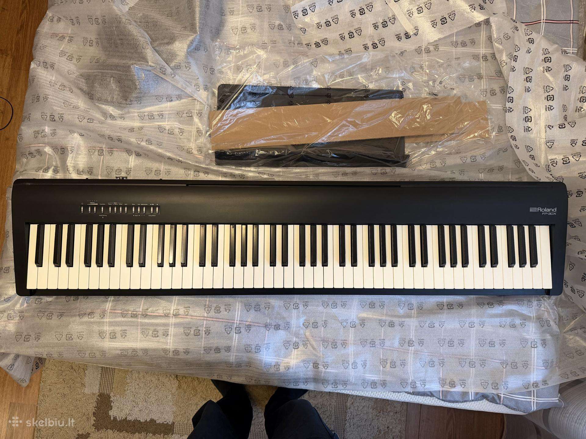 Roland Fp-30x – kaip naujas, pilna komplektacija