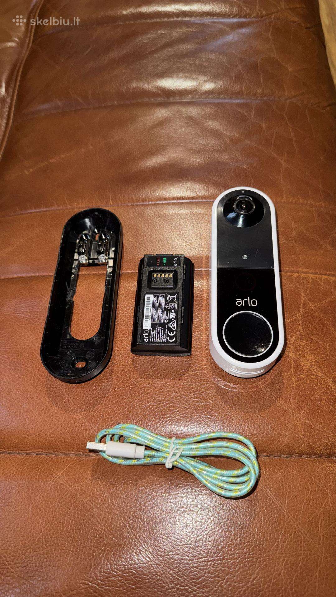 Arlo Essential Wire-free durų skambutis