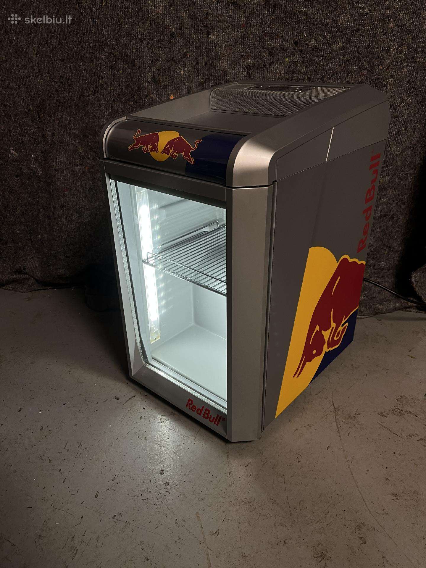 Red Bull mažas šaldytuvas
