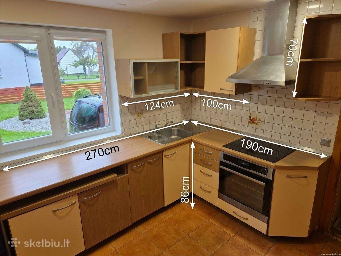 Parduodu naudotą virtuvės komplektą