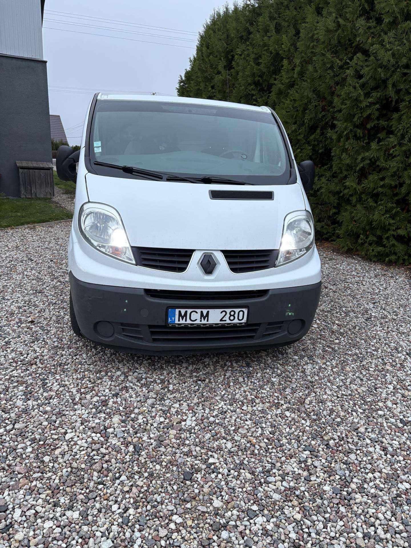 Renault trafic