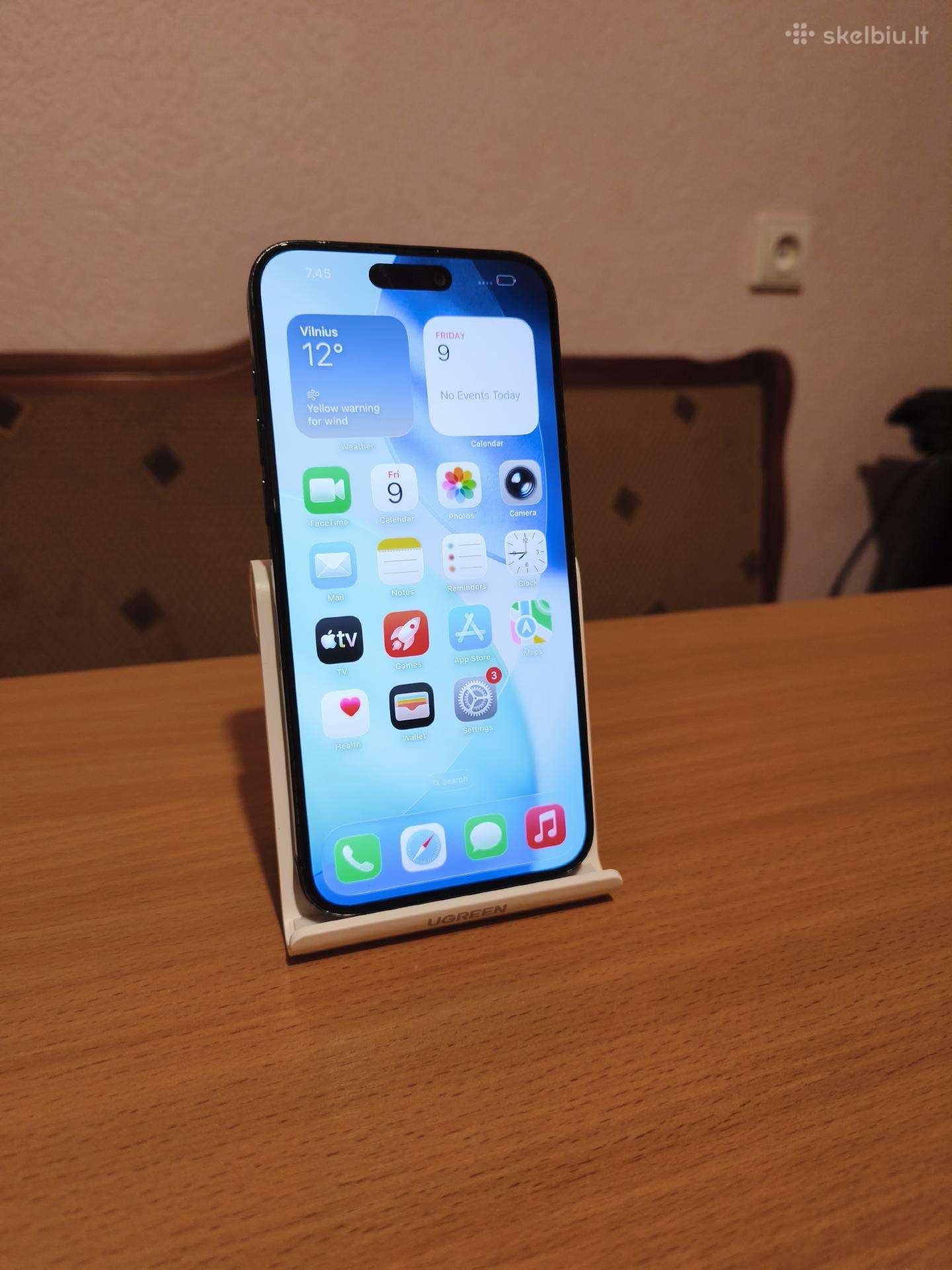 iPhone 15 Pro Max, 256gb, neveikia priekinė kamera