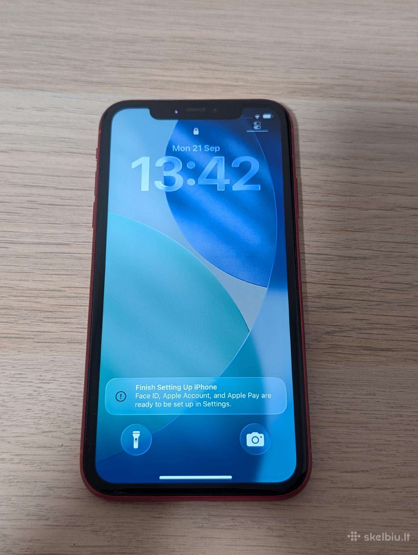 iPhone 11