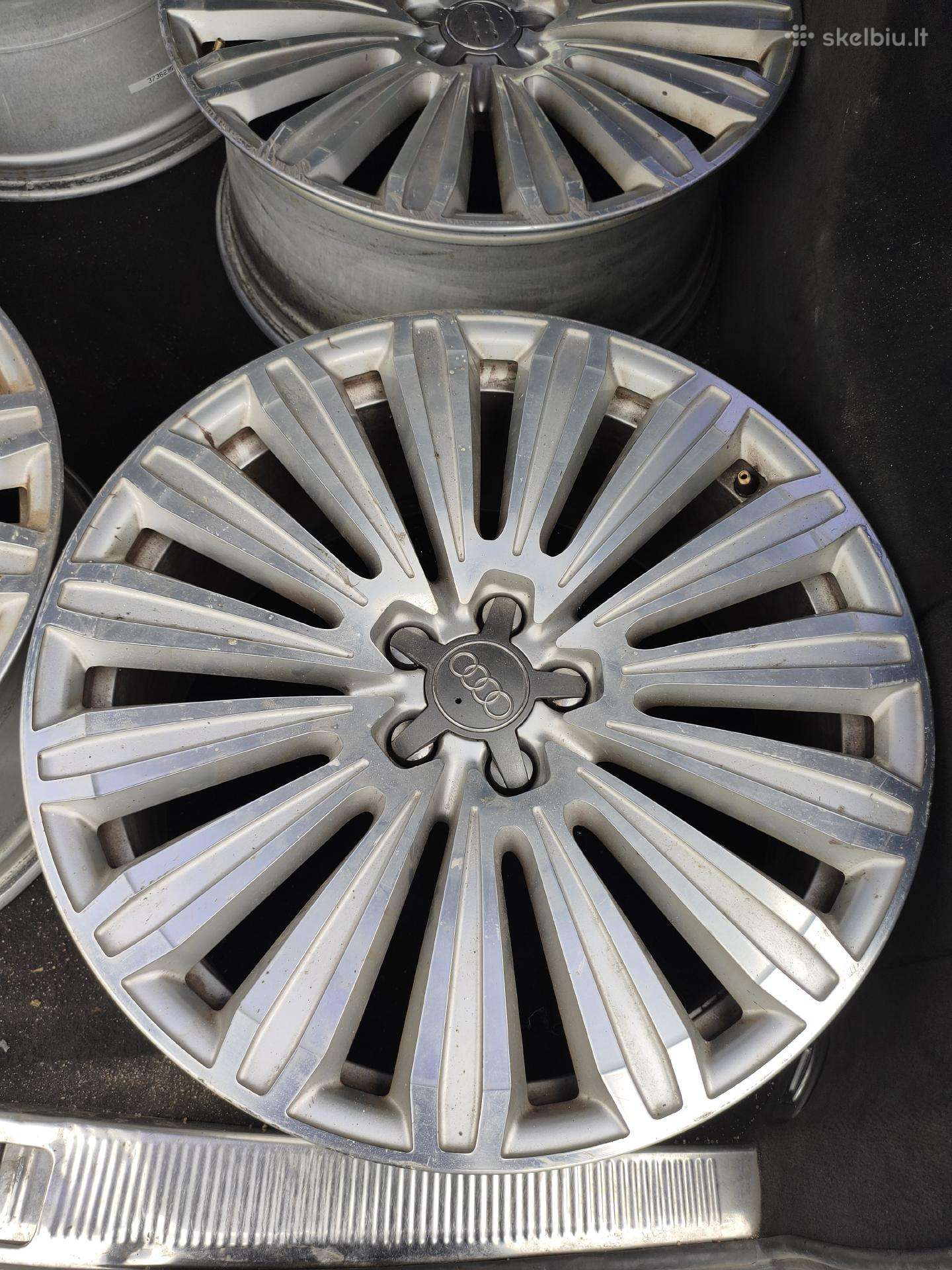 Audi r20 oem