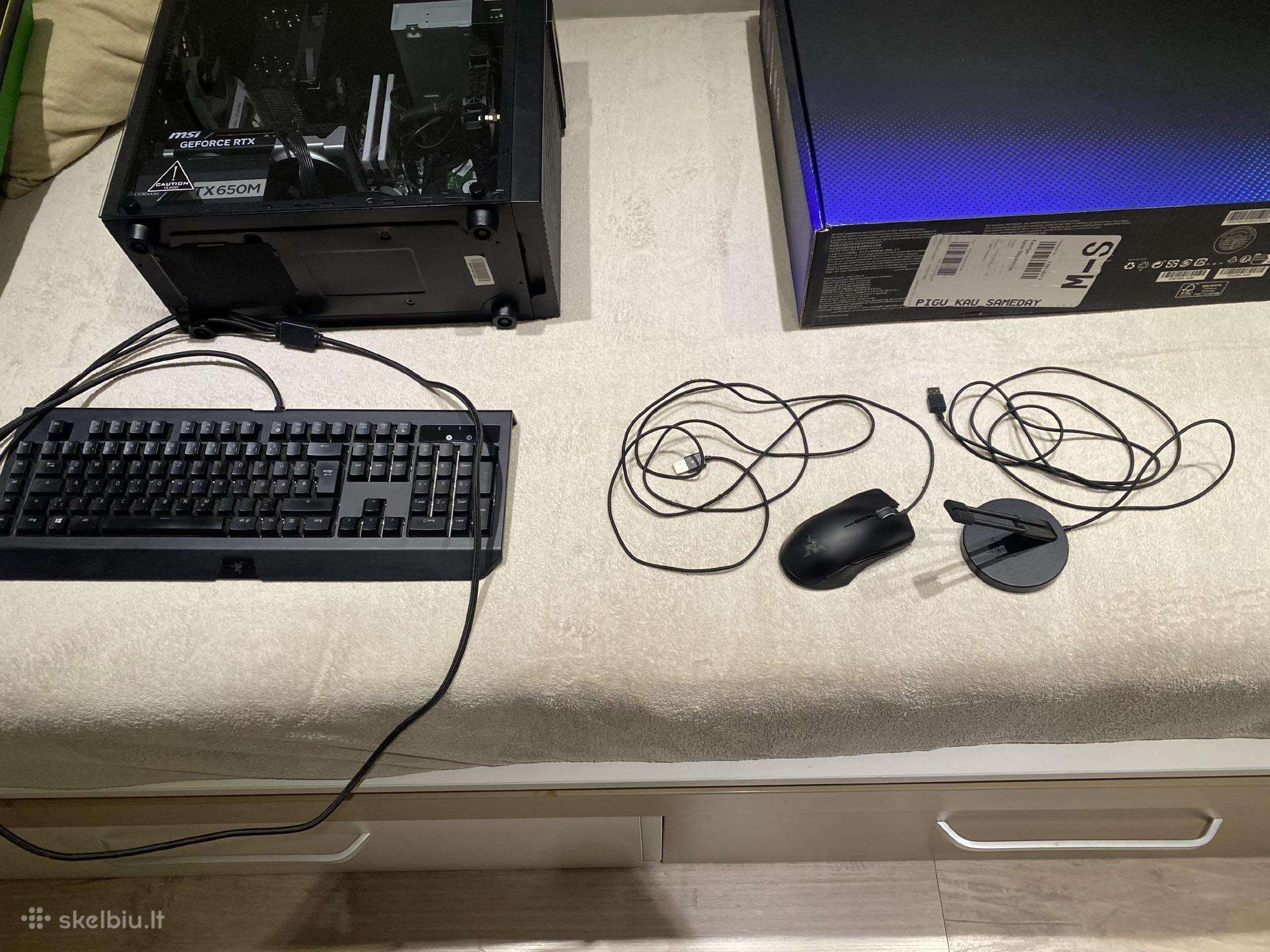 Razer pelė, klaviatūra ir bungee