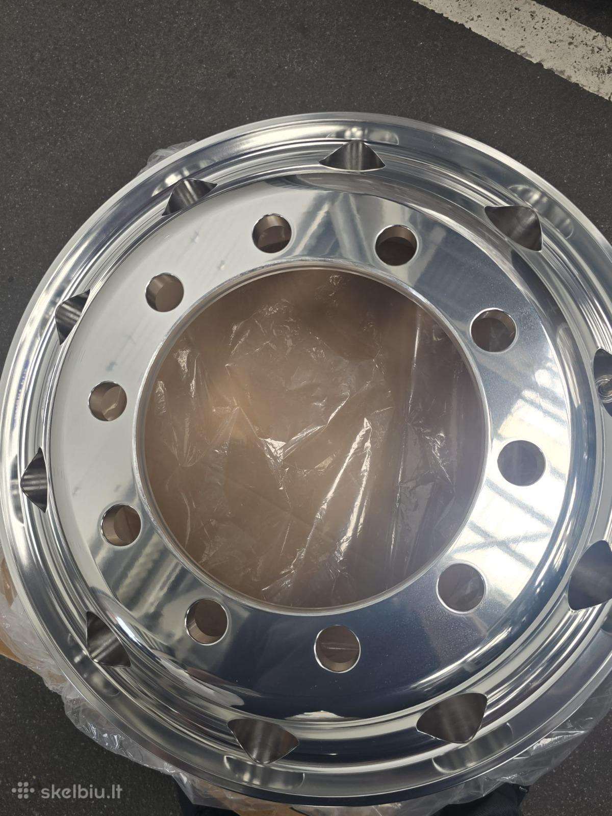 11.75r22.5 ir 9.00r22.5 aliuminiai ratlankiai
