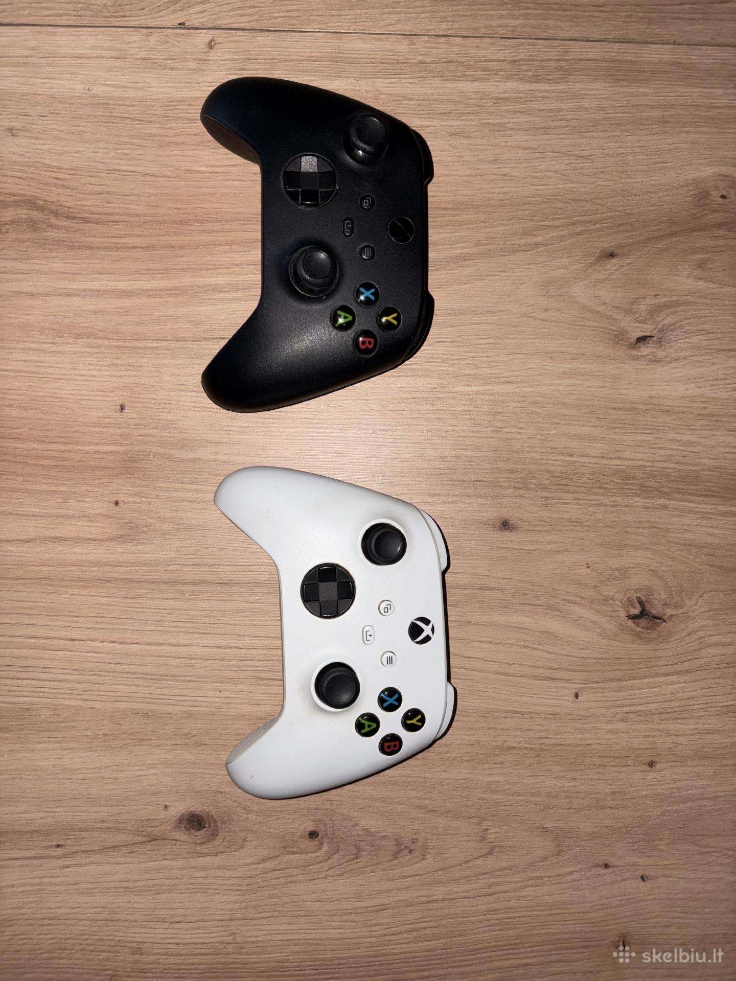 Xbox series X+2 kontroleriai
