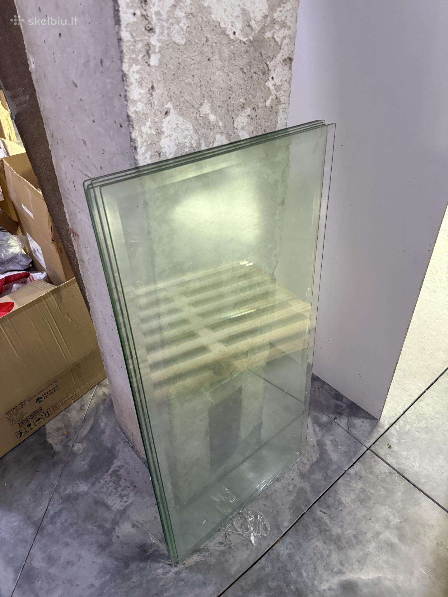 Pavadinimas:stiklo lakštai 120x60 cm