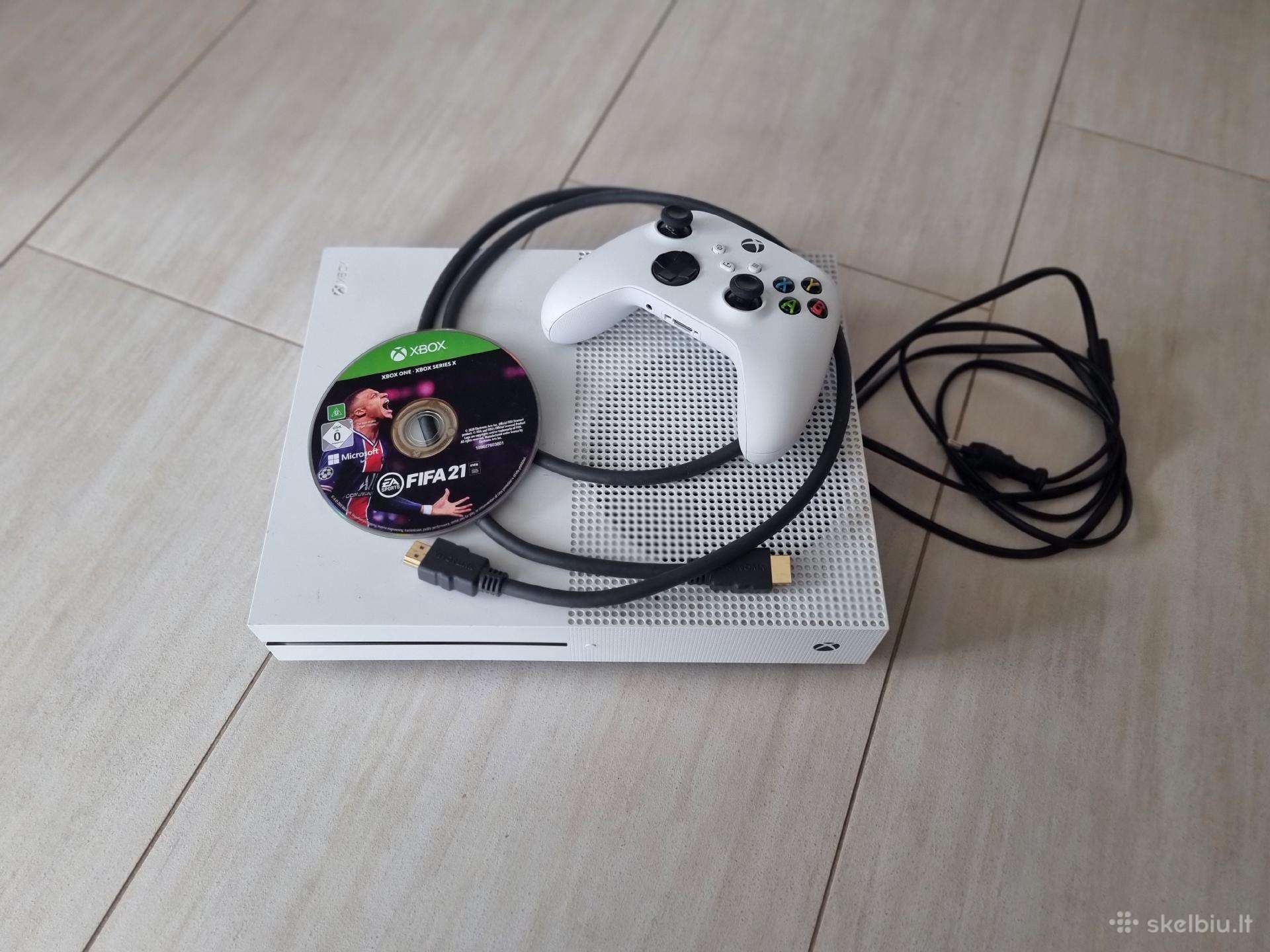 Parduodu Xbox One S 1tb.
