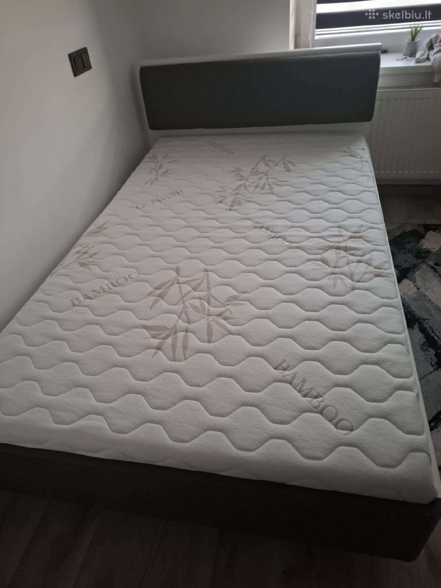Sveiki,parduodu lovą 120/200 būklė labai gera.