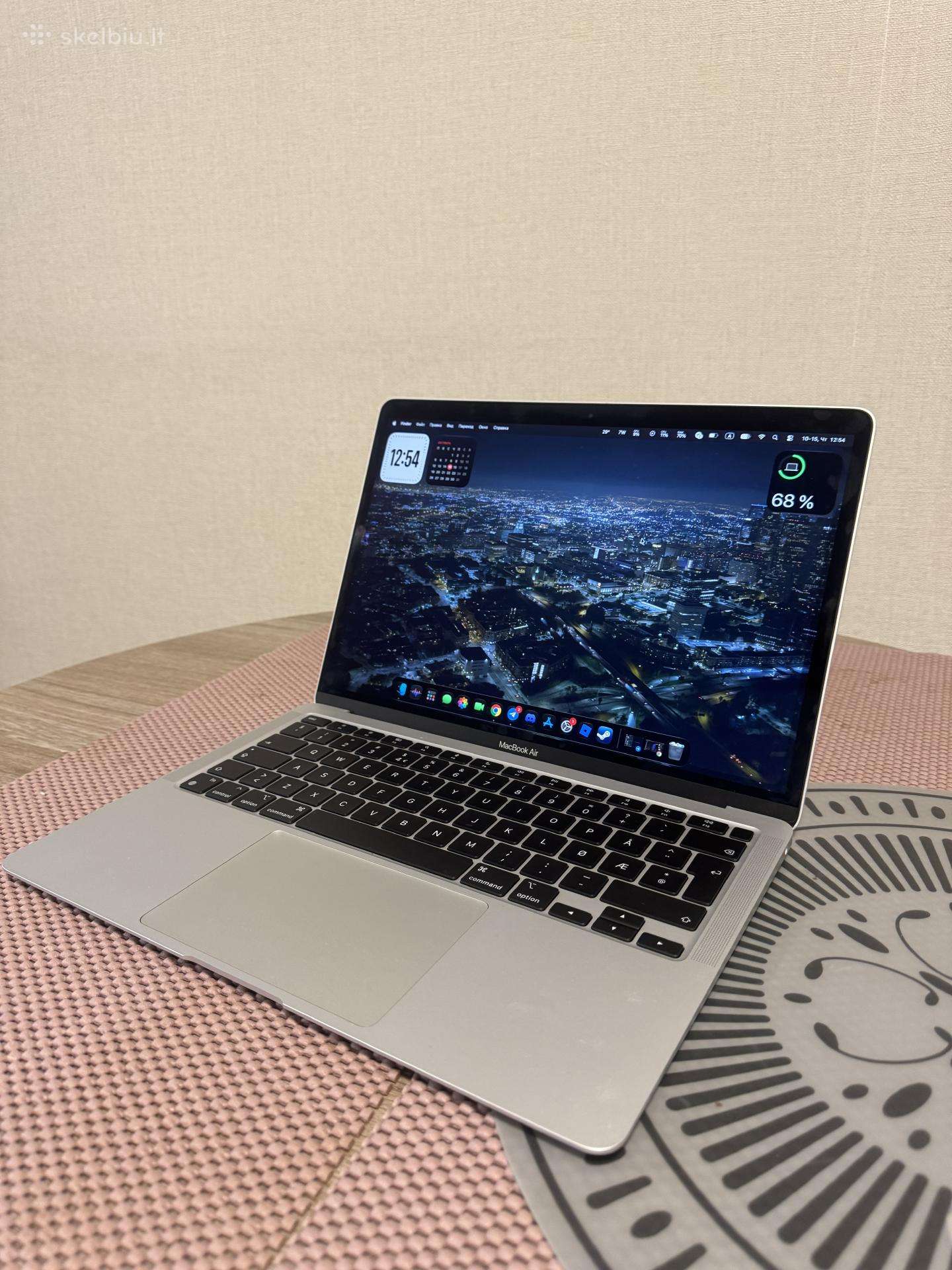 MacBook m1 air 8/256