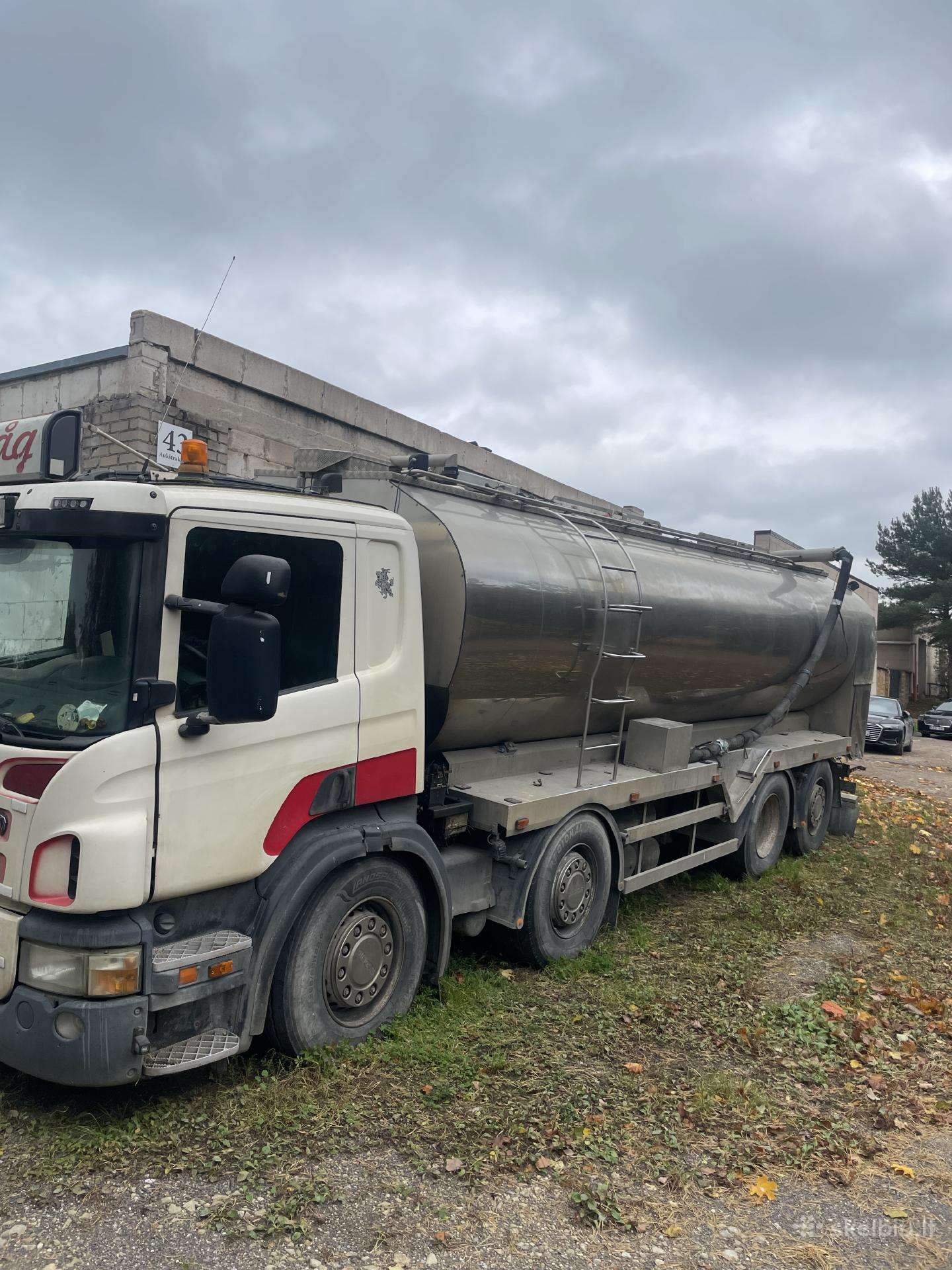 Scania P380