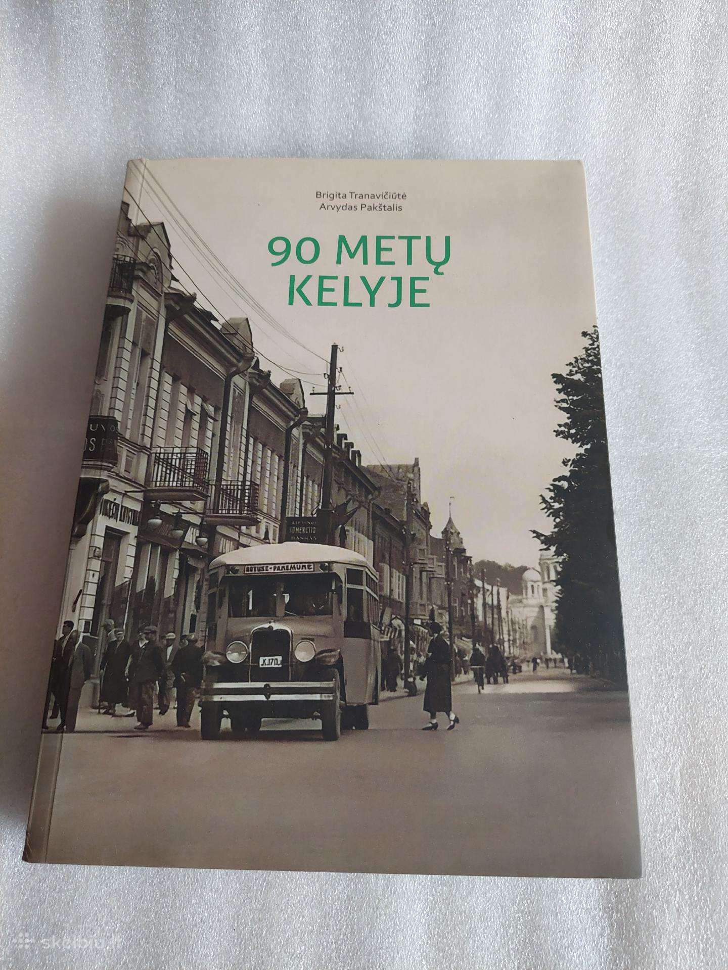 90 metų kelyje