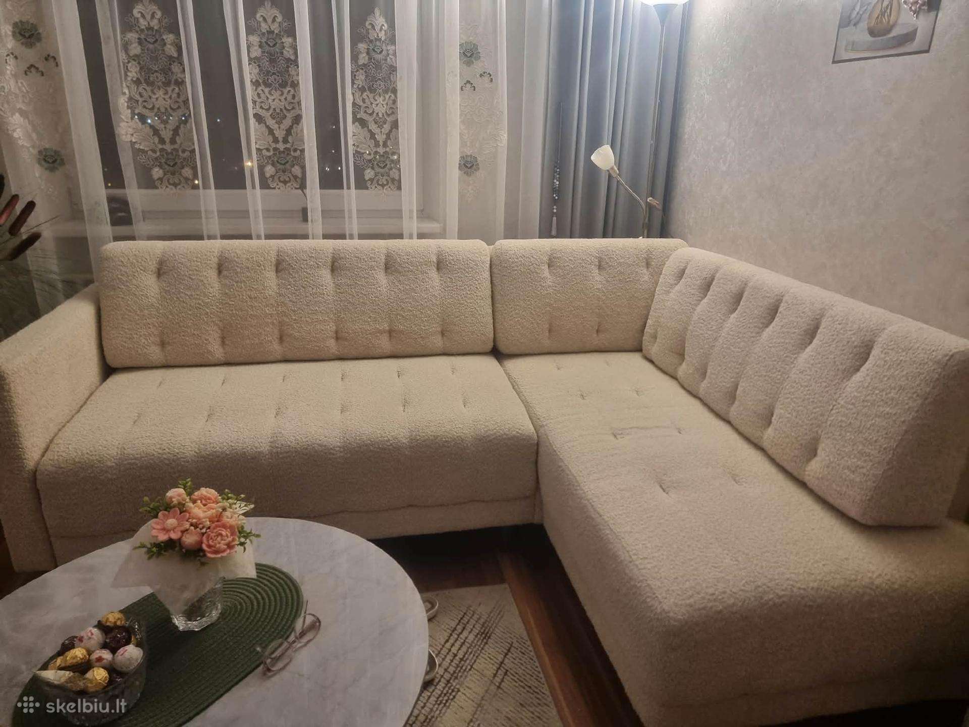 Parduodamas kampas iš Magrės baldu mažai naudotas