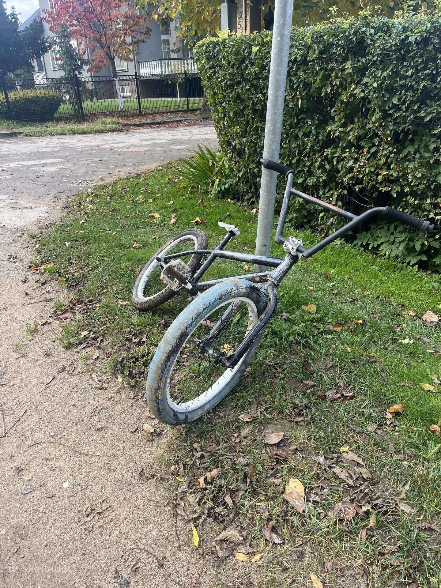 Parduodamas BMX dviratis daugiau asmen