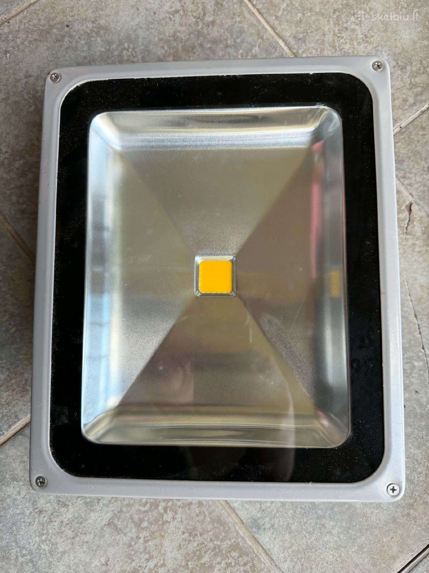 Lauko šviestuvas 50w LED Ip65 220v
