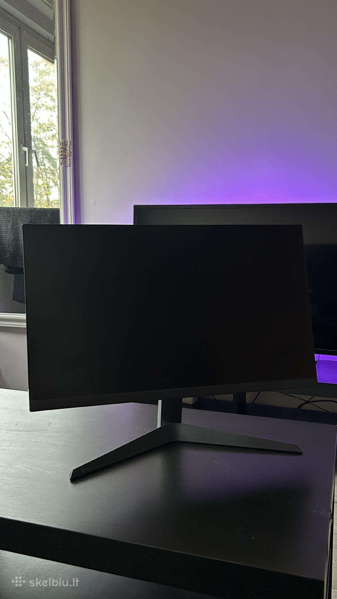 LG Ultragear, 24 coliai, 180hz, 1ms, monitorius