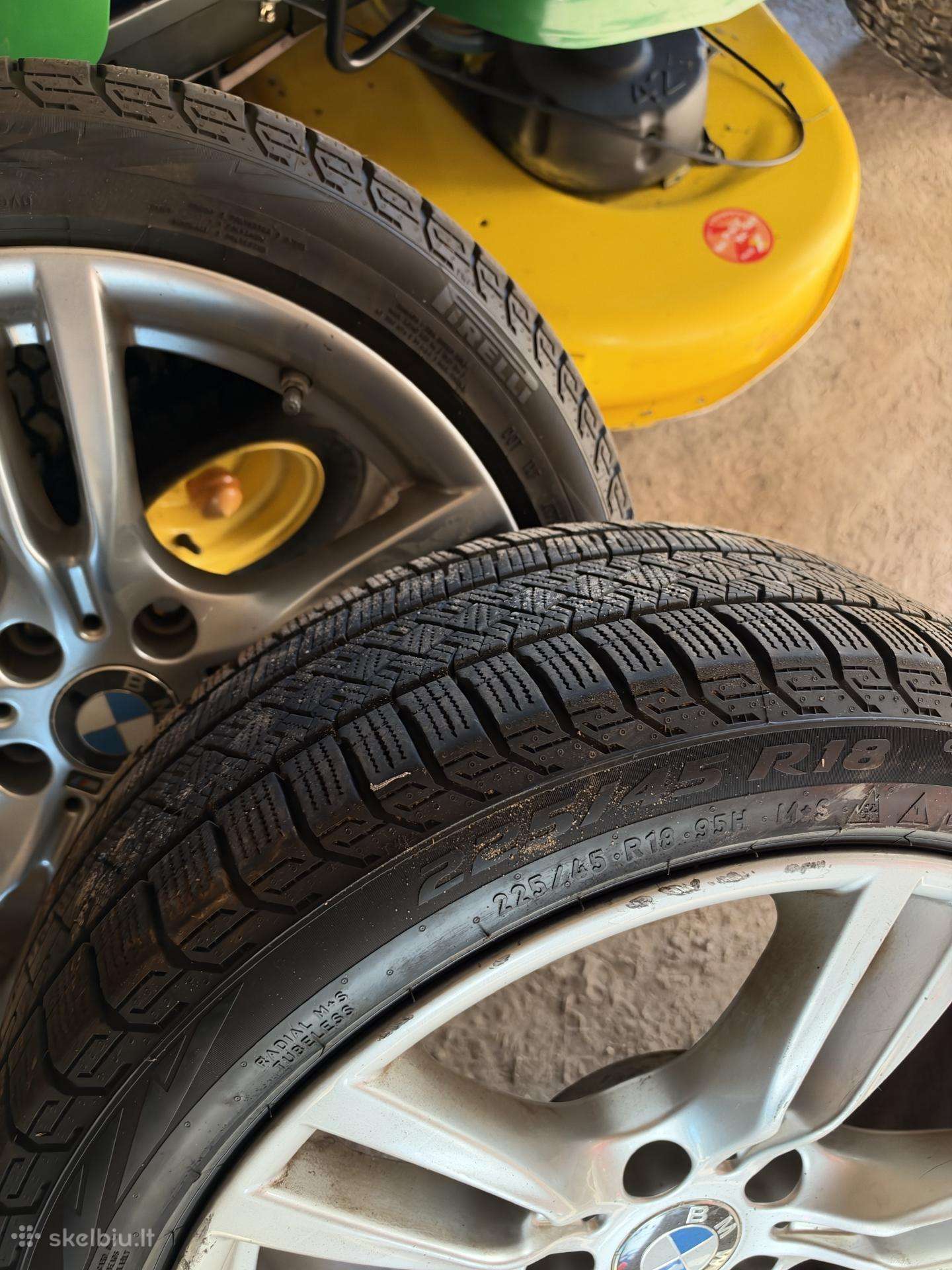 Parduodu Pirelli žiemines padangas