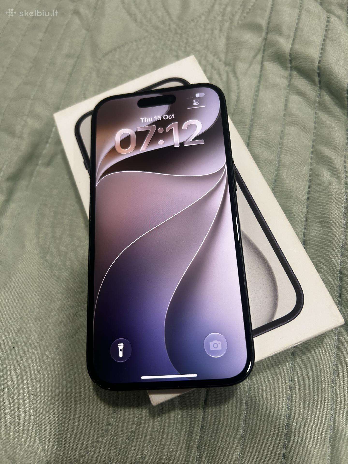 iPhone 15 256gb baterija 86