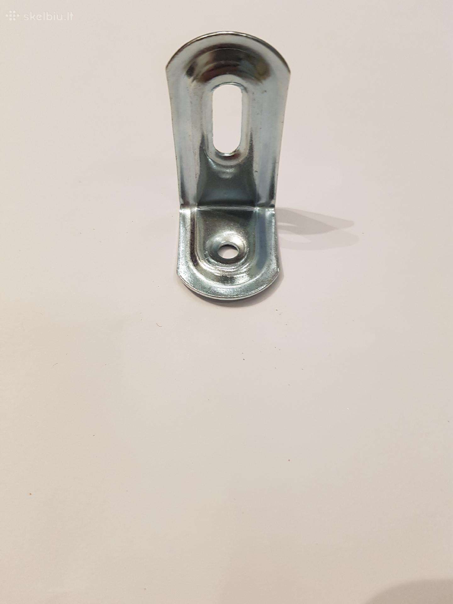 Kampukai cinkuoti 40x27x22x1,5 mm.