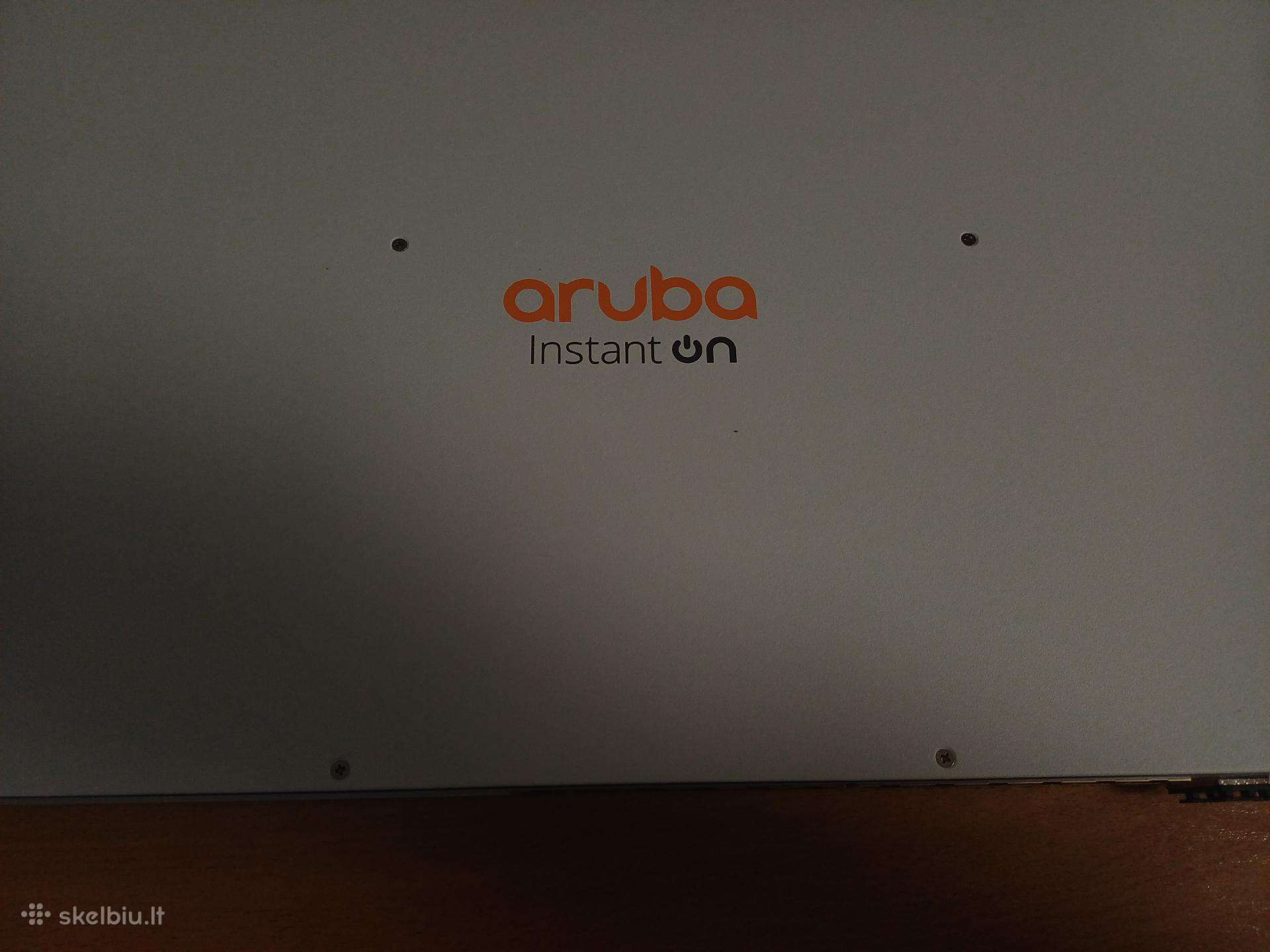 Aruba instant on 1930 switch