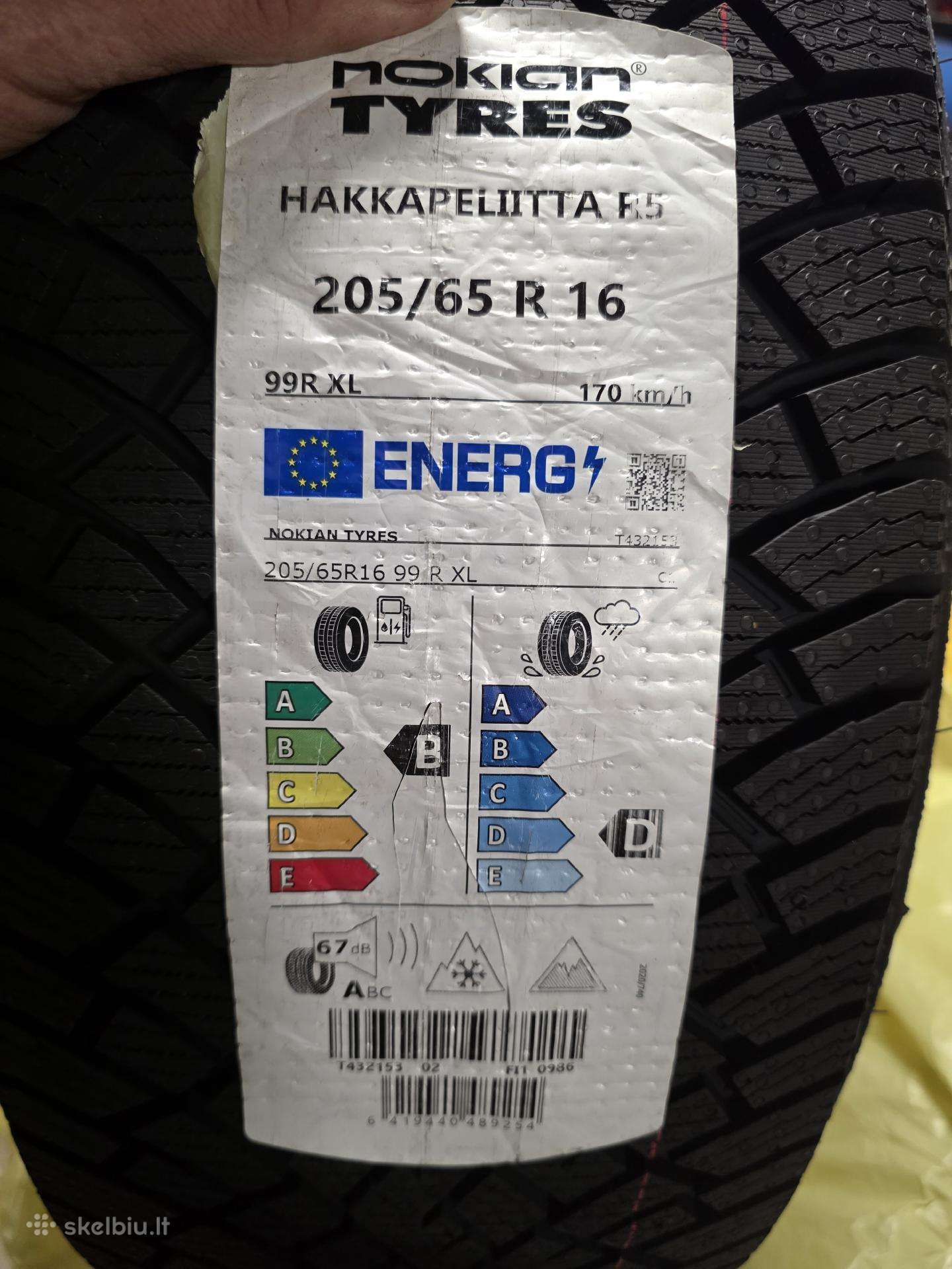 Nokian Hakkapeliitta R5 205/65r16