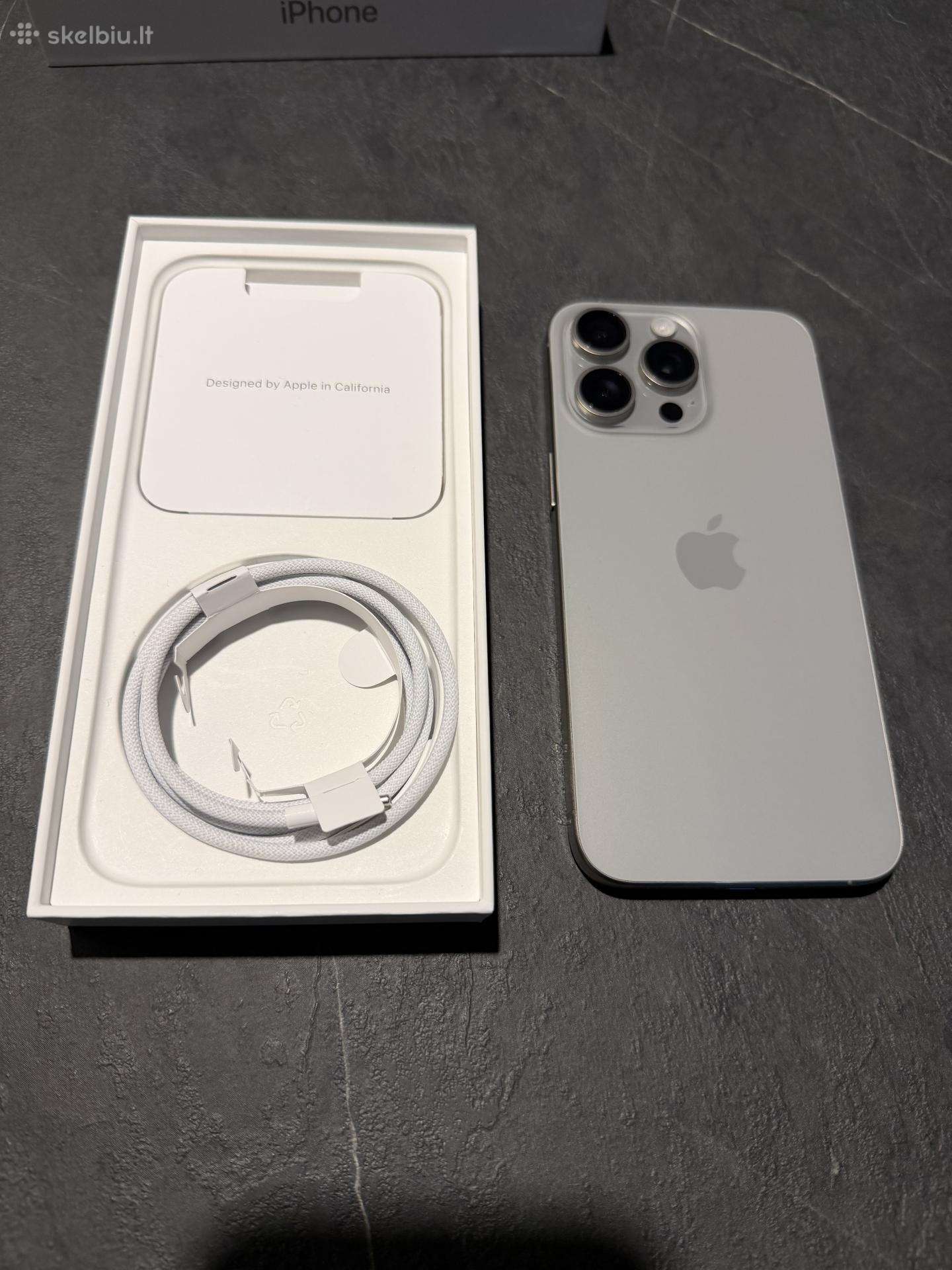 iPhone 15 Pro Max