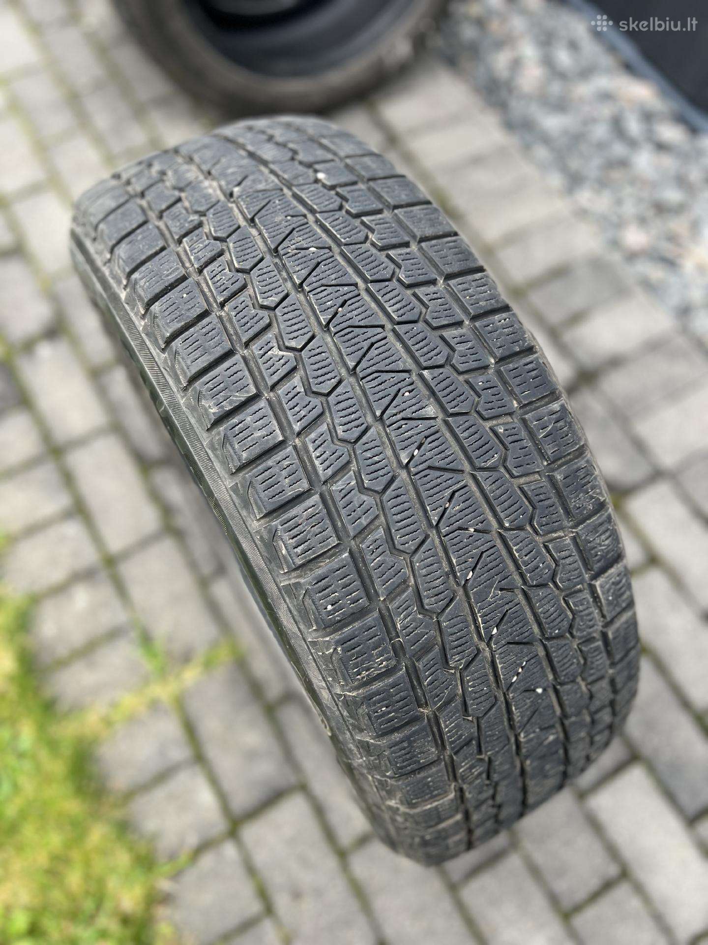 Yokohama ice Guard ig53