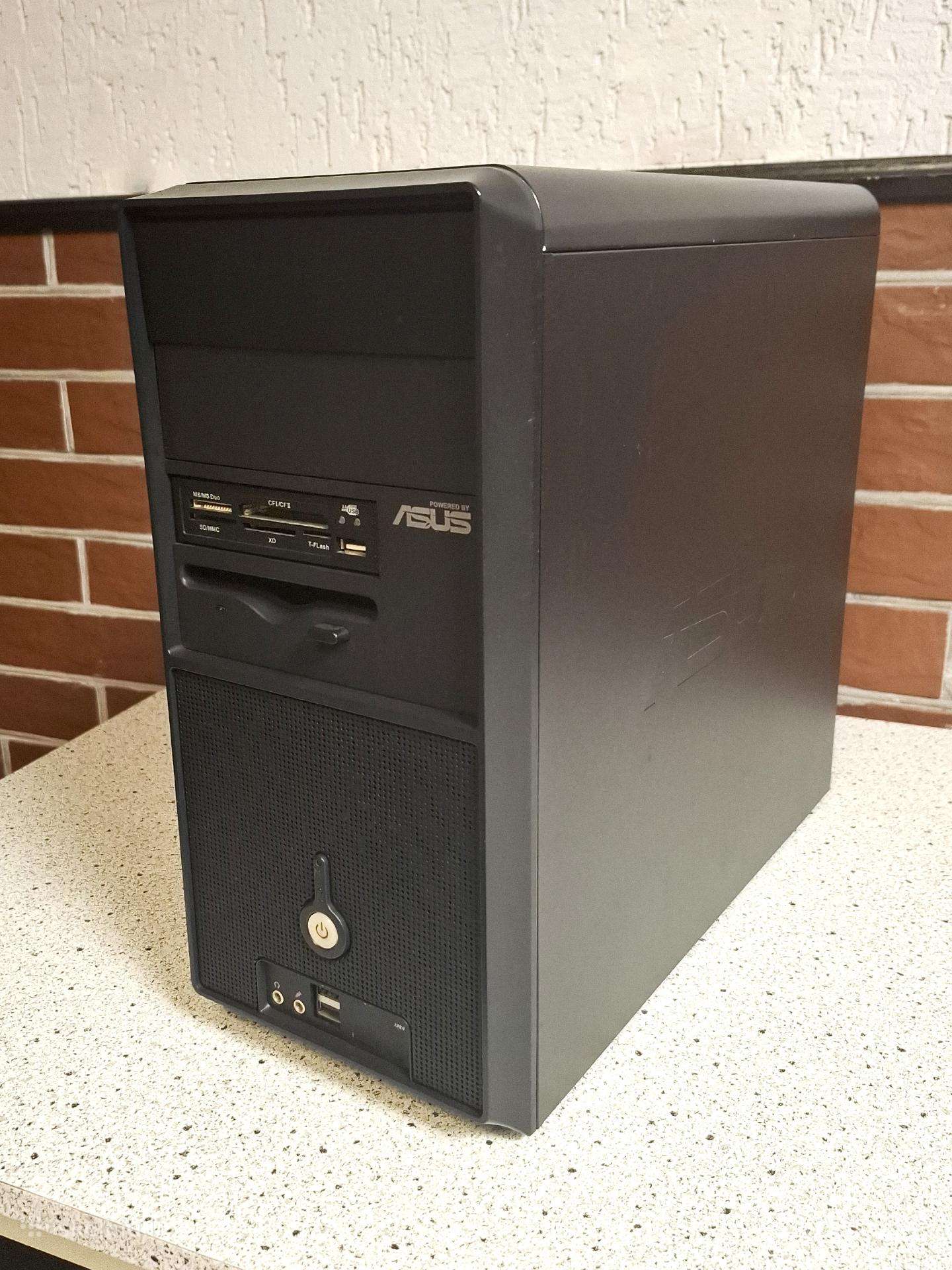 I5-3570, 8gb RAM, SSD+HDD