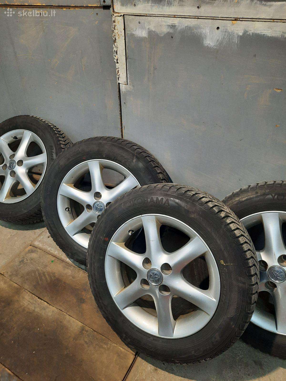 Žieminiai ratai R15 Toyota