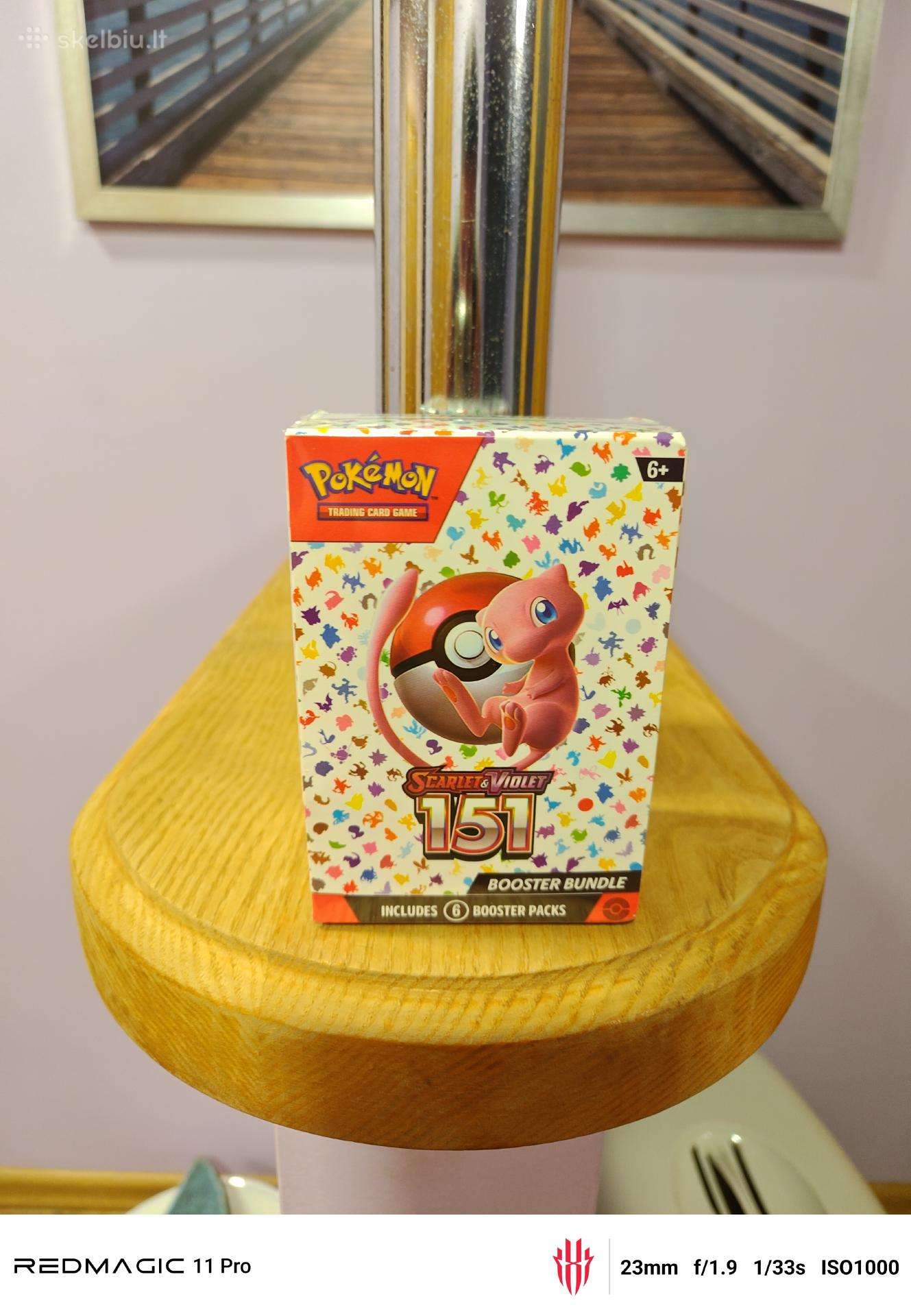 Pokemon trading cards: Scarlett & Violet 151.