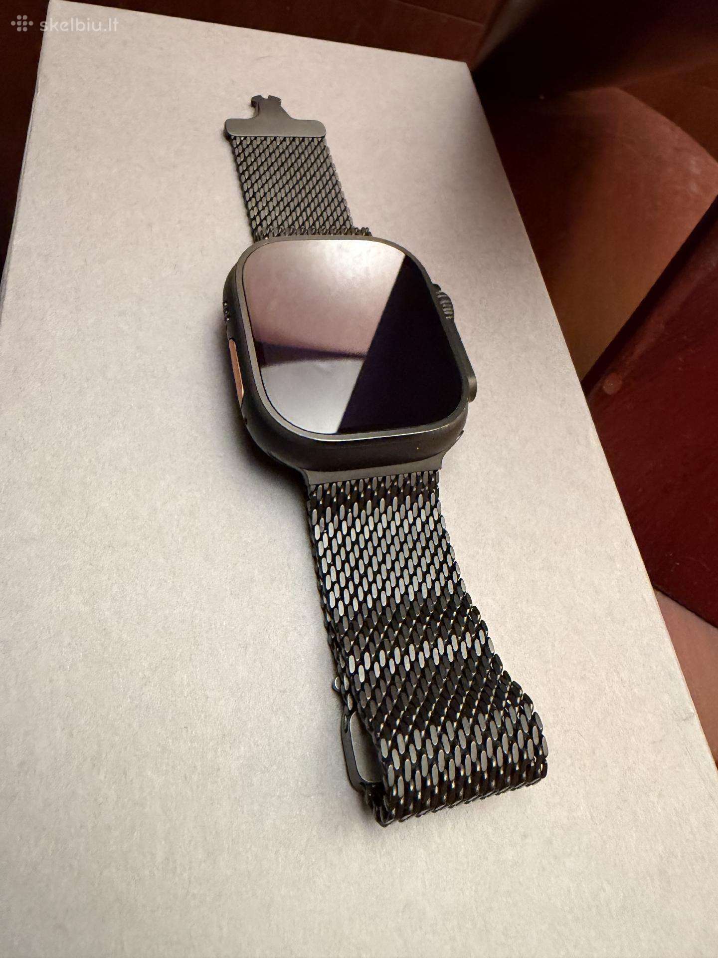 Apple Watch Ultra 3 black Titanium Milanese
