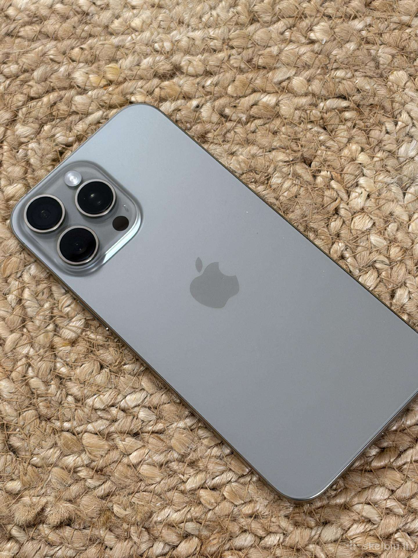 iPhone 16 Pro max 256 GB