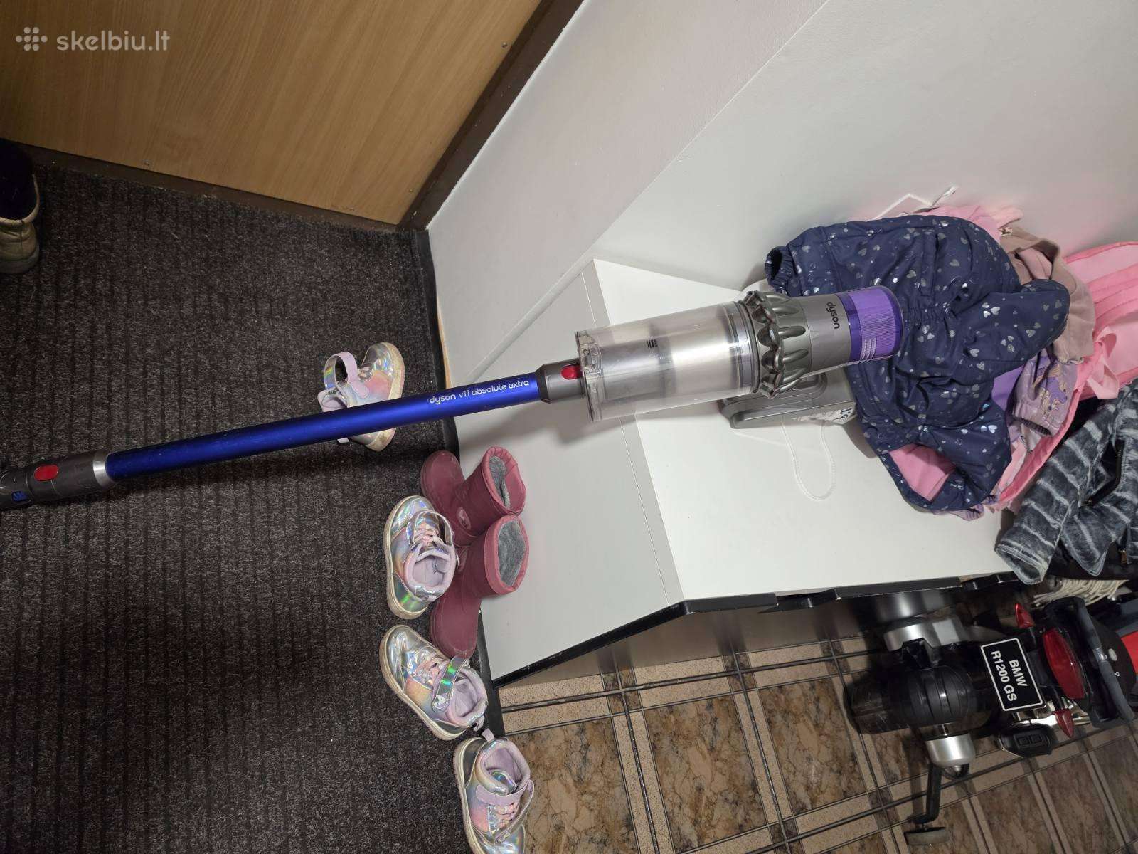 Dyson V11 Absolute Extra dulkiu siurblys mazai nau