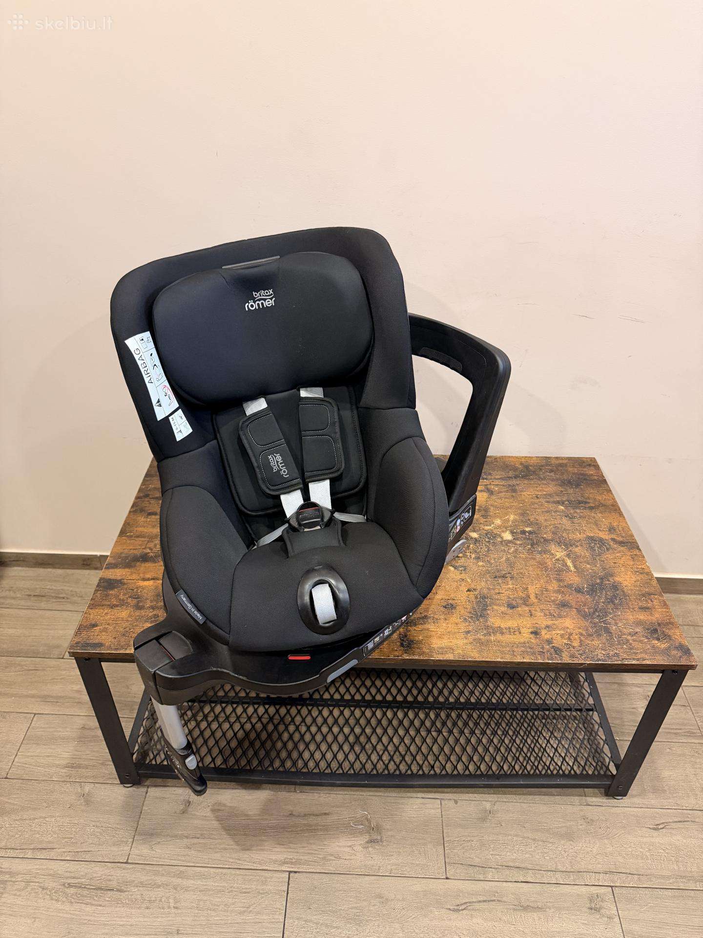 Britax romer dualfix i size