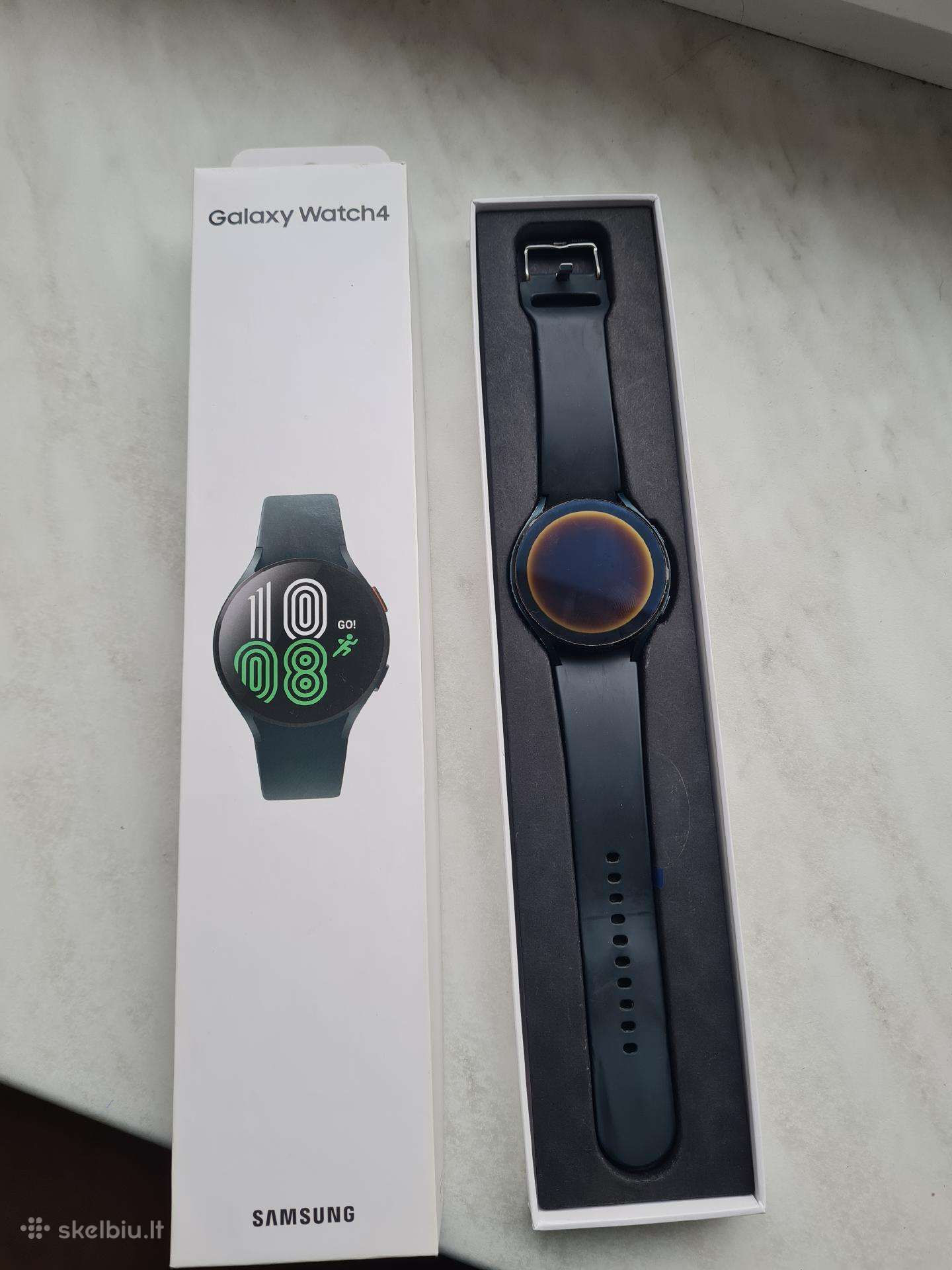 Samsung watch 4