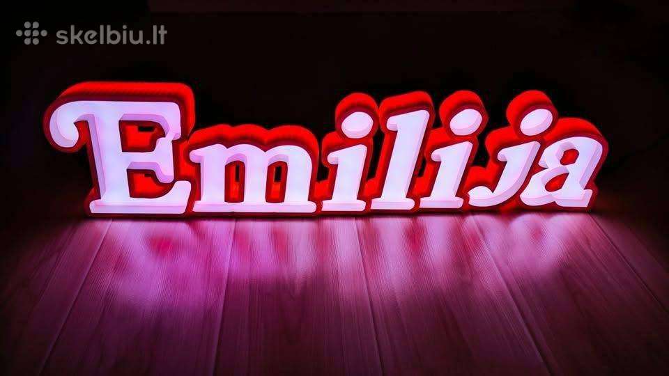 Didelis šviečiančių raidžių šviestuvas "Emilija"