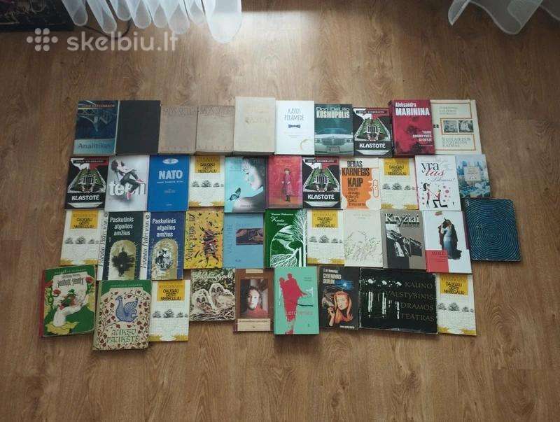 ! Išpardavimas ! Ivairios knygos 40 vnt.