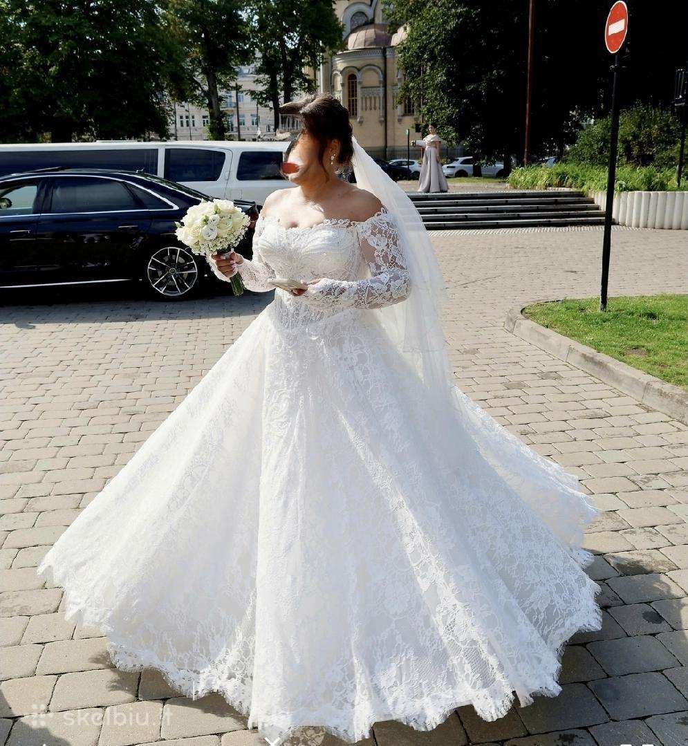 Vestuvinė suknelė