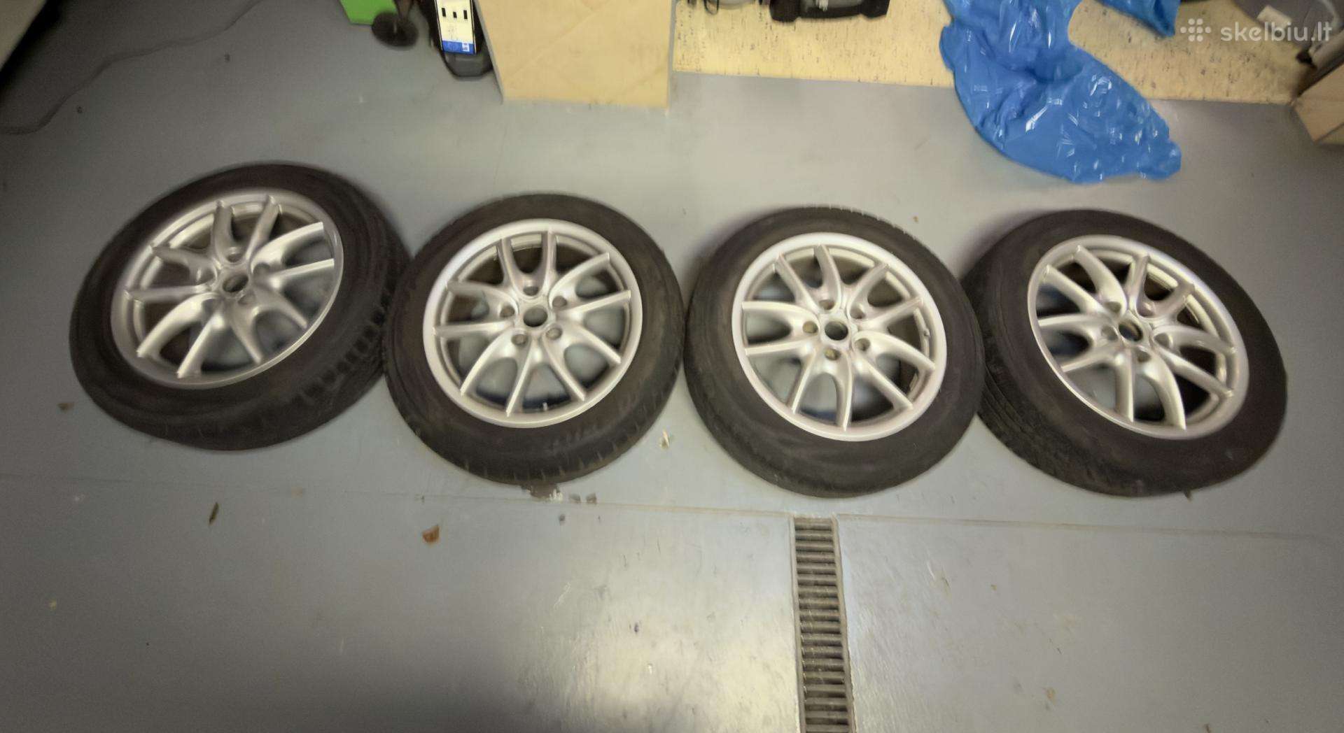 Porsche Cayenne R19 ratlankiai su padangom