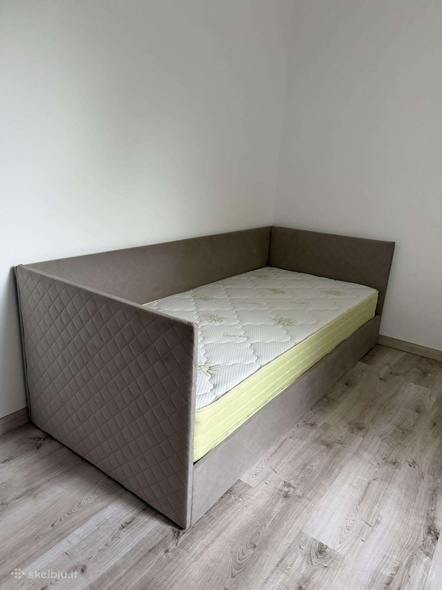 Lova 90x200