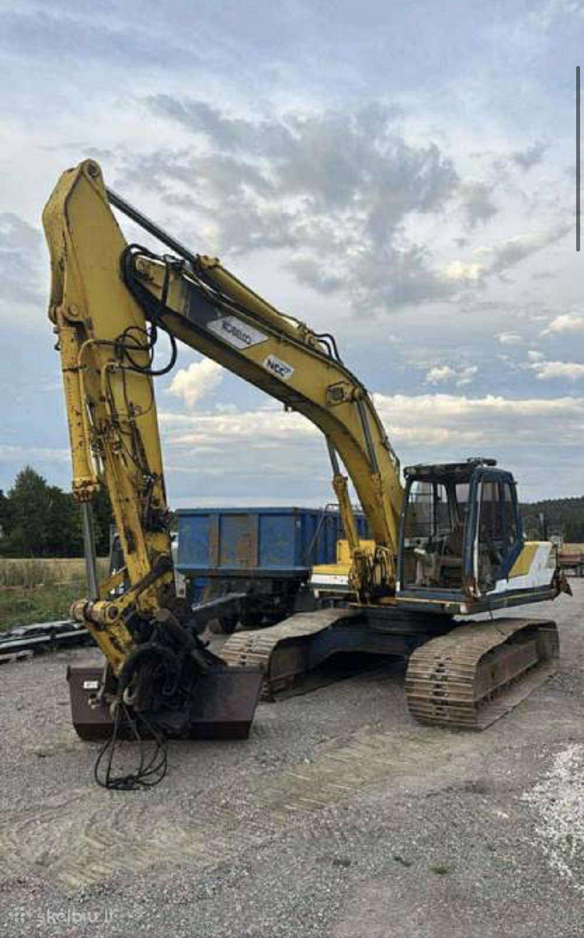 Eskavatoriaus nuoma. 21t