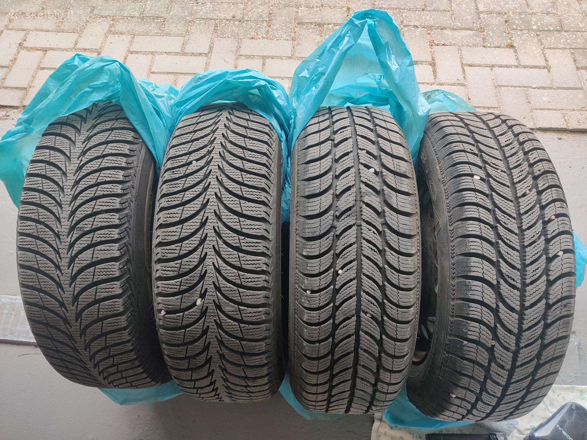 Žieminės padangos 195/65 R15 su ratlankiais