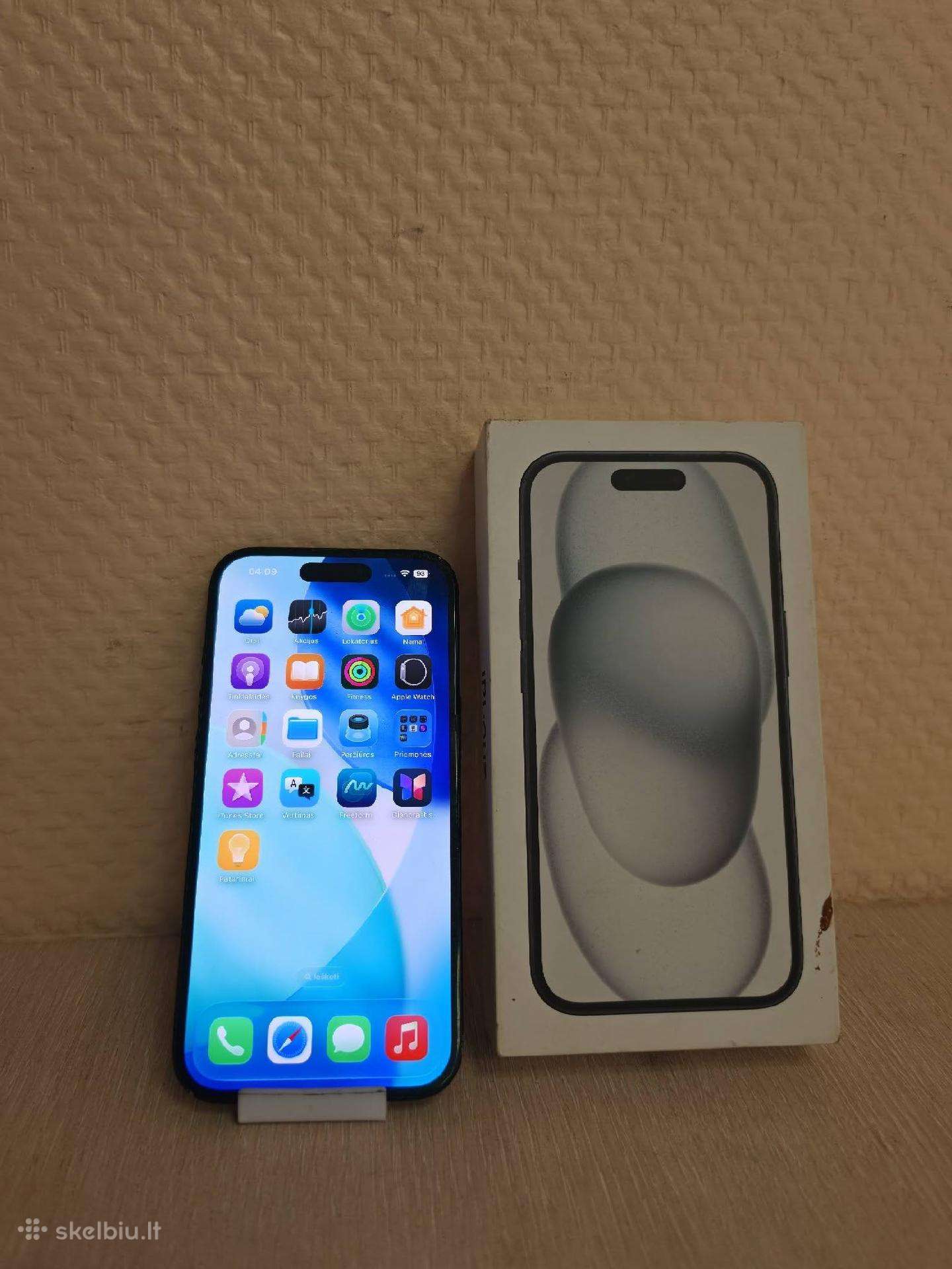 iPhone 15